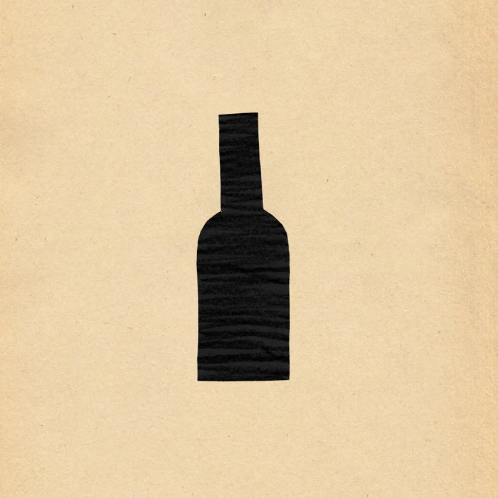 Minimal wine bottle