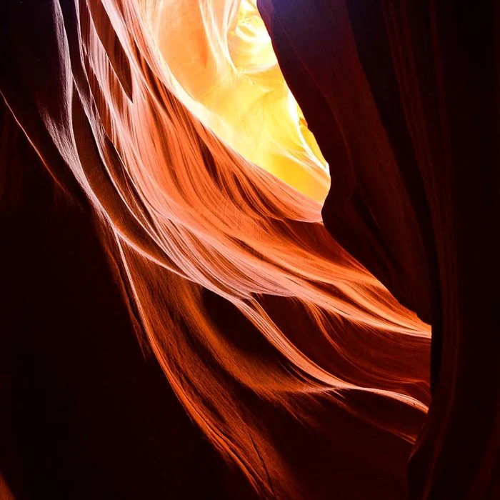 Curves of the Canyon II